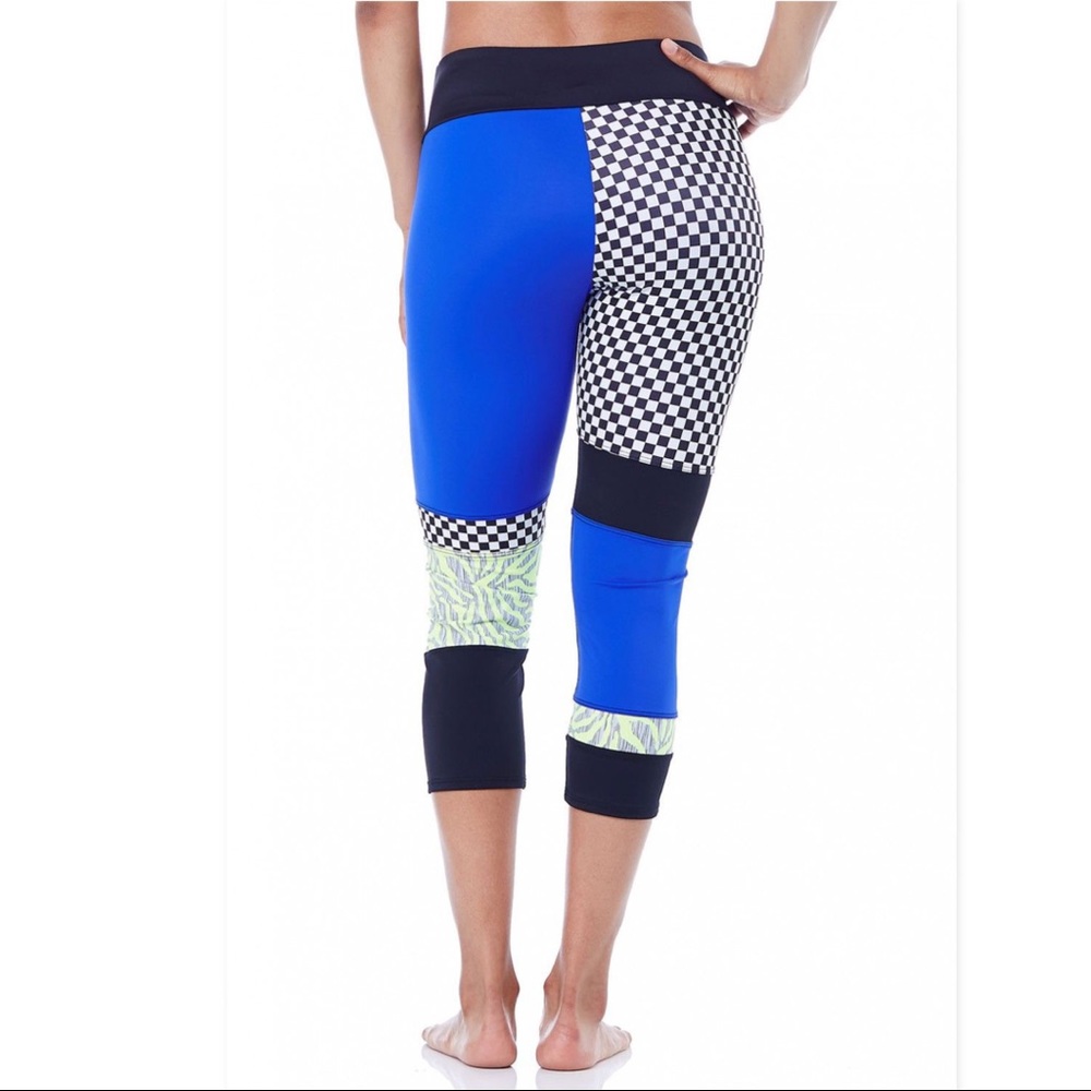 Onzie crazy girl capri leggings